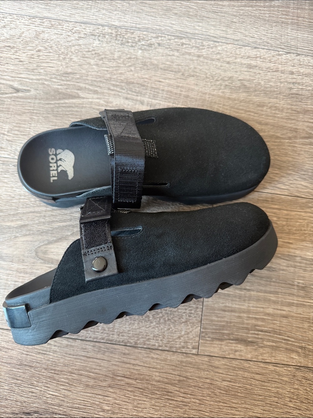 SOREL Womens VIIBE Suede Clog